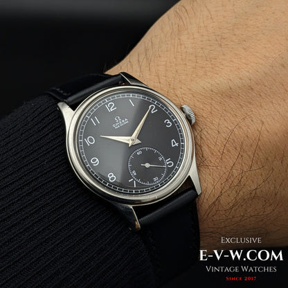 80 Years Old Vintage Omega SUVERAN WWII Ref. 2400-7 / Cal. 30T2PC Vintage 1944