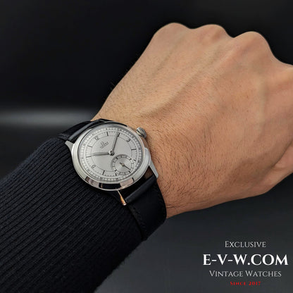 74 Years Old Vintage Omega FAB SUISSE Sector Dial Ref. 2622 2 / Cal. 266 (30T2) / Vintage 1950