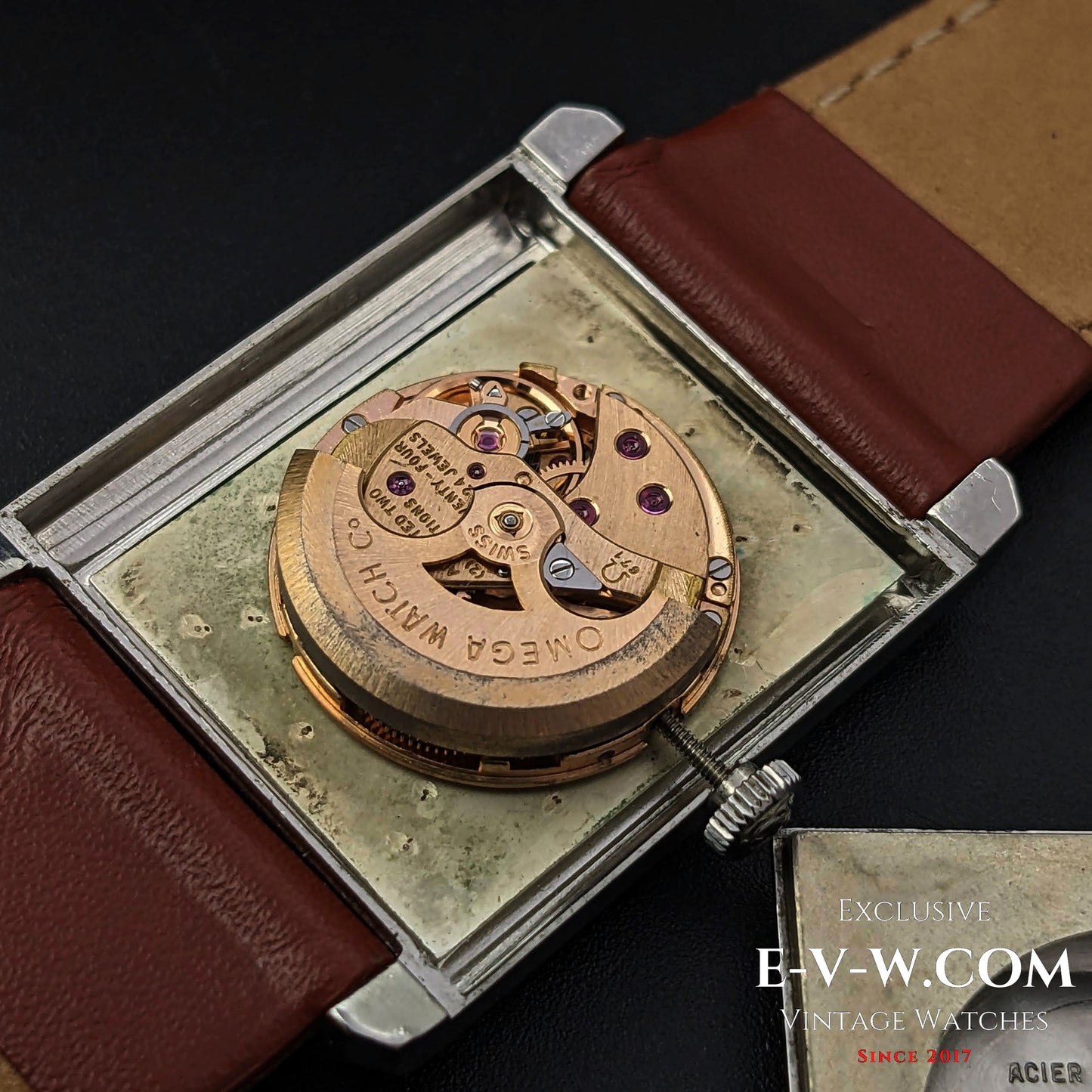 59 Years Old Vintage Omega Omega Automatic Tank / Art Deco Ref. 161013 / Cal. 671 / Vintage 1965