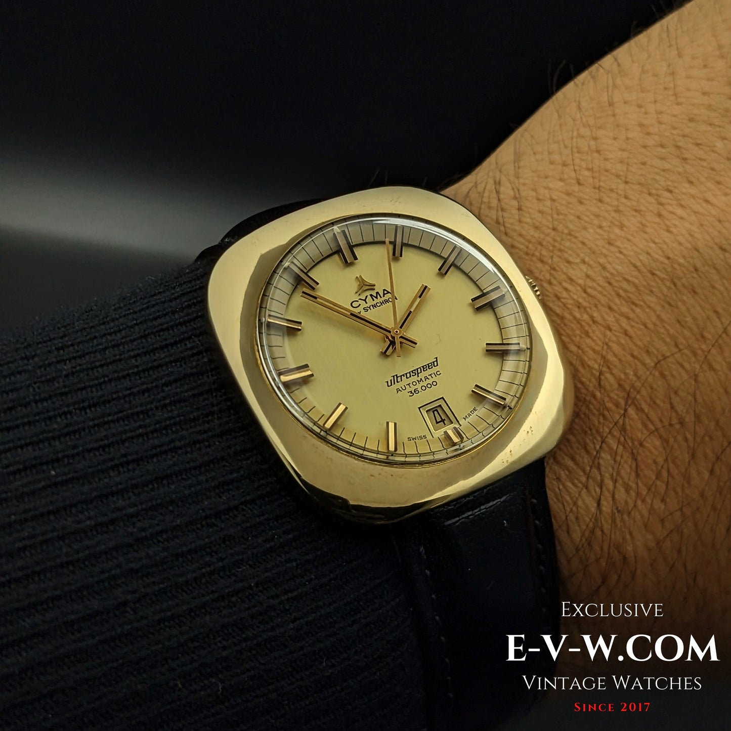 54 Years Old Vintage CYMA by SYNCHRON ultraspeed AUTOMATIC 36000 / Cal. 72 / Vintage 1970s