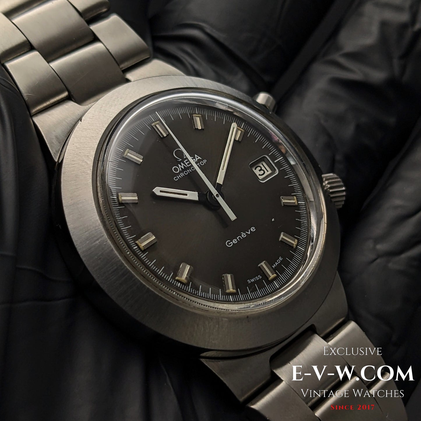 Omega Chronostop UFO vintage de 56 ans / Réf. 146012 / Cal. 920 / Année 1969 / Révisée 