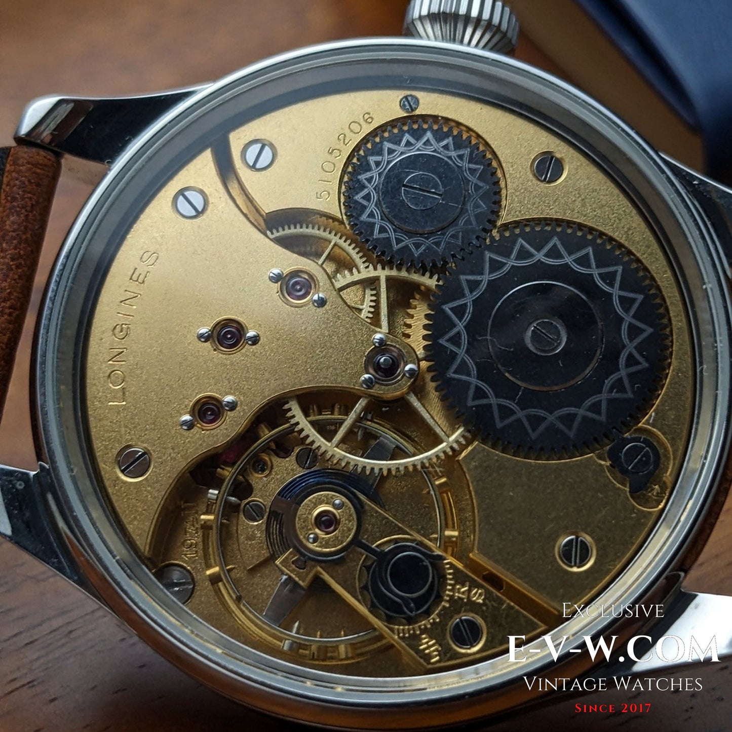 Mouvement de montre de poche Longines Jumbo antique de 1916 (calibre 19.74N), datant de 1916.