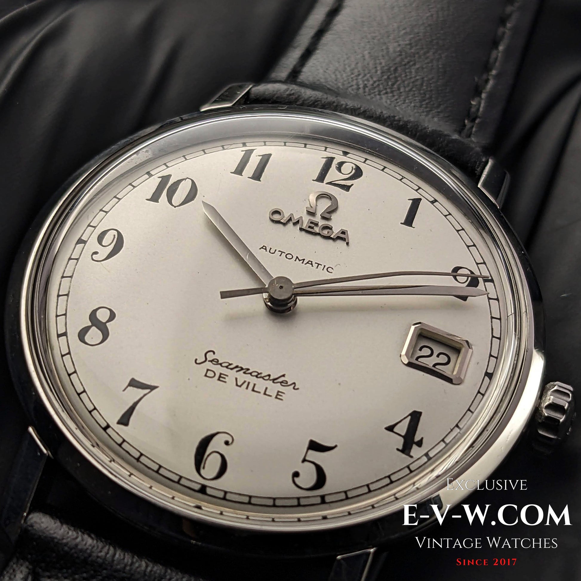 60 Years Old Vintage Omega Seamaster DEVILLE Automatic / Cal. 562 / Vintage 1963