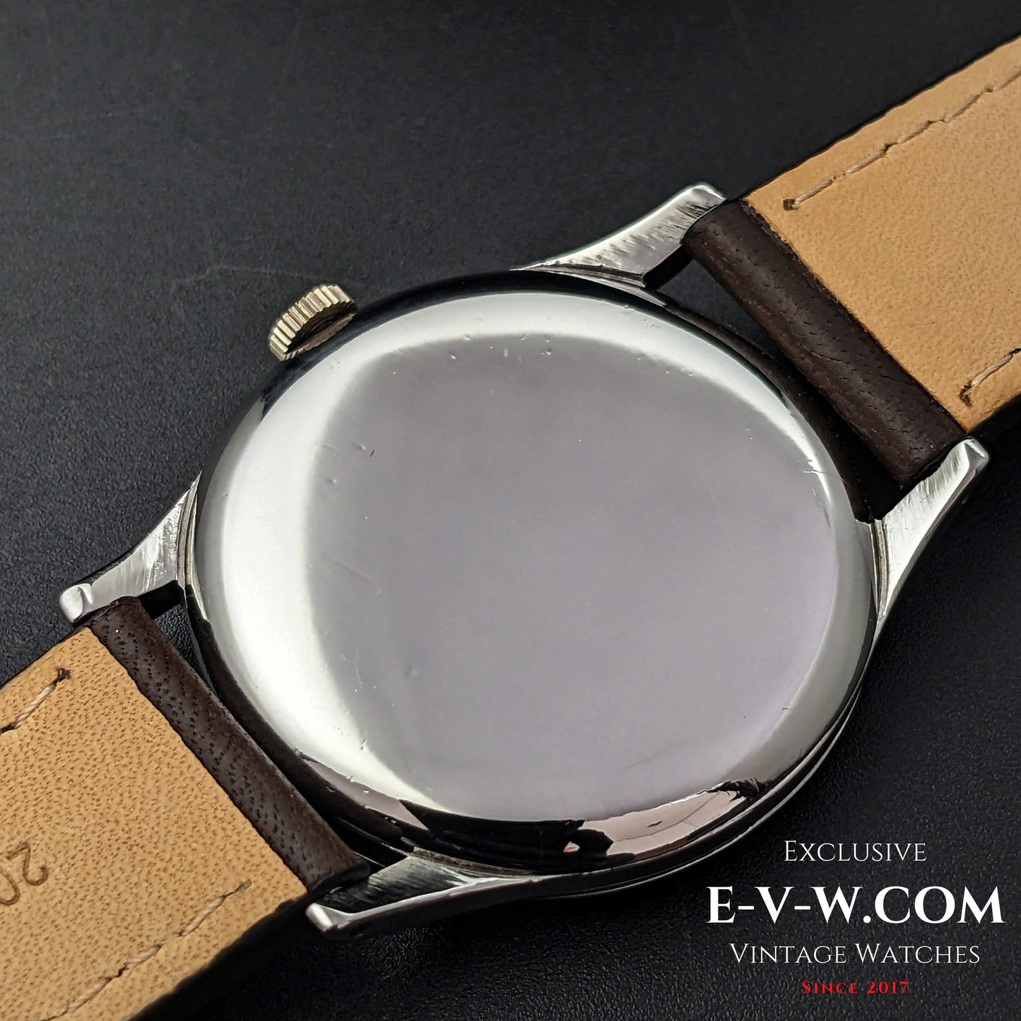 72 Years Old Vintage Omega Jumbo / two-tone dial / Cal. 266 (30T2) / Vintage 1952