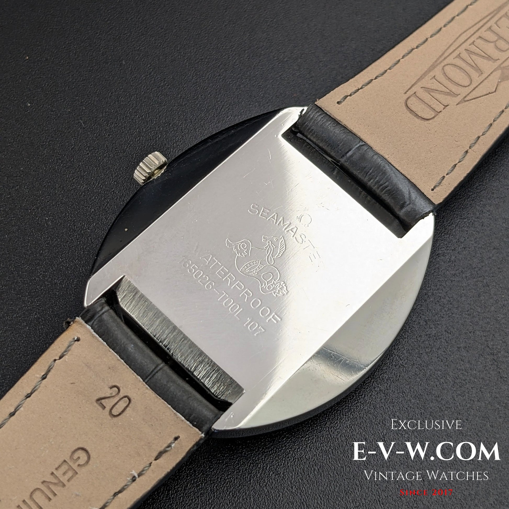 56 Years Old Vintage Omega Seamaster COSMIC Automatic Ref. 165026 / Cal. 552 Vintage 1968