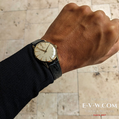 Omega vintage rare de 73 ans, cadran 24 heures / Réf. 2496-3SC / Cal. 283 (30T2) / Année 1952 / Révisée