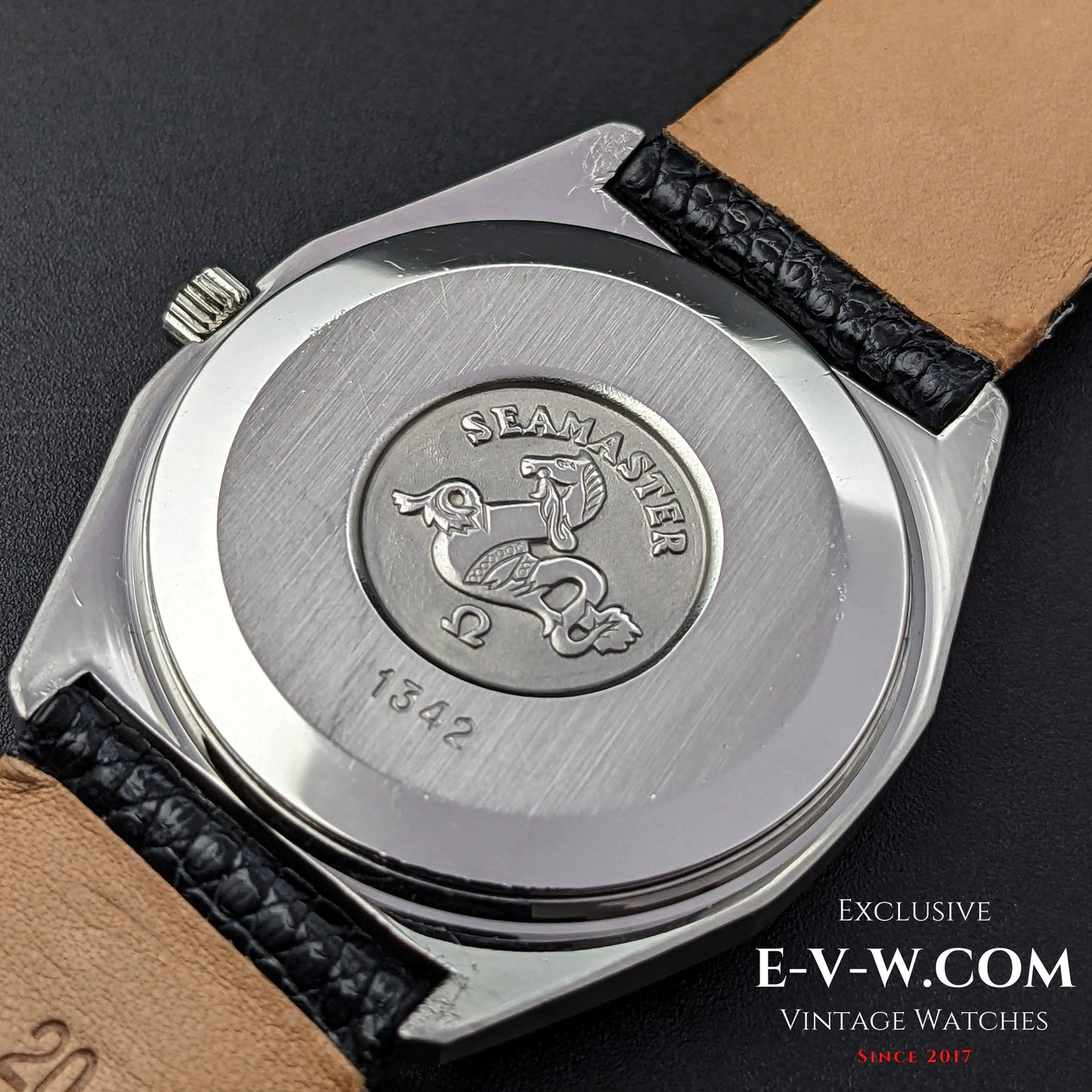 46 Years Old Vintage Omega Seamastar Qurtz 1960125 / Cal. 1342 / Vintage 1978