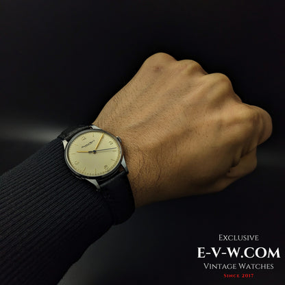 68 Years Old Vintage IWC Schaffhausen Classic 50's / Cal. 89 / Vintage 1957