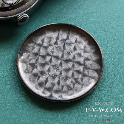 79 Years Old Vintage IWC Schaffhausen Classic Vintage / Cal. 89 / Vintage 194679 Years Old Vintage IWC Schaffhausen Classic Vintage / Cal. 89 / Vintage 1946