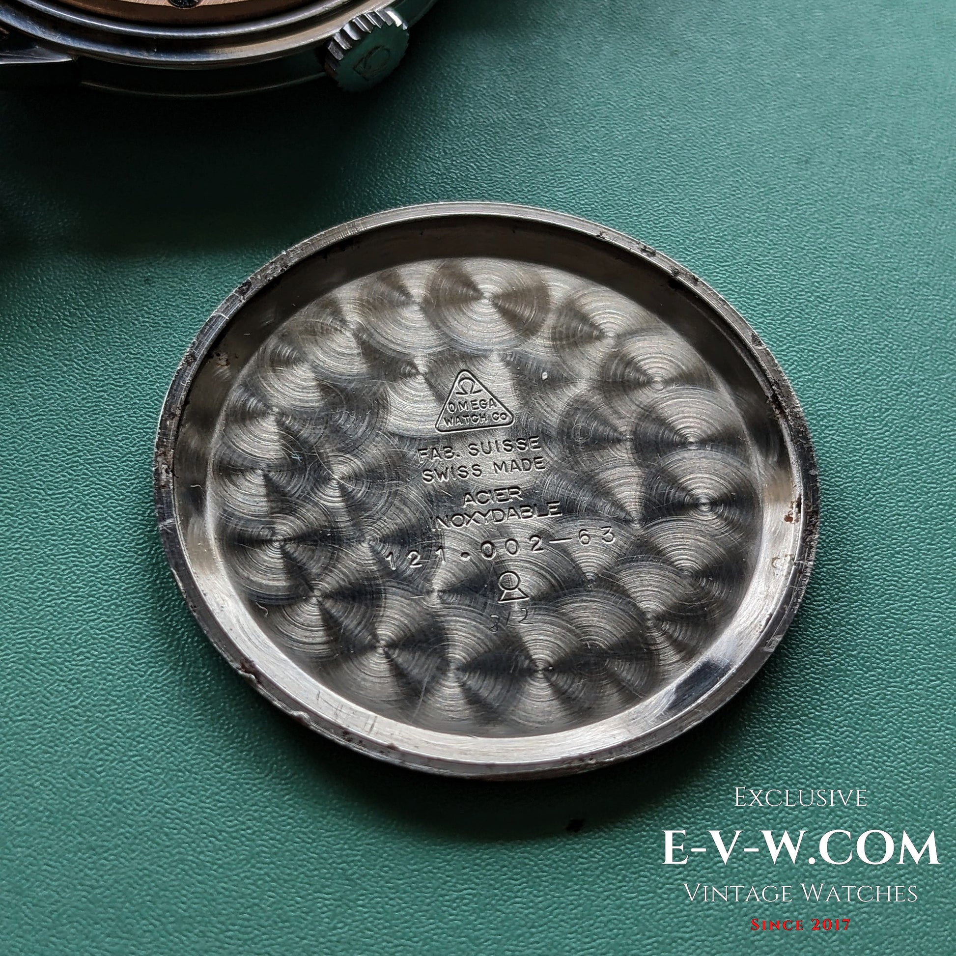 61 Years Old Vintage Omega Classic / Vintage Patina / Ref. 121.002-63 / Cal. 269 / Vintage 1964