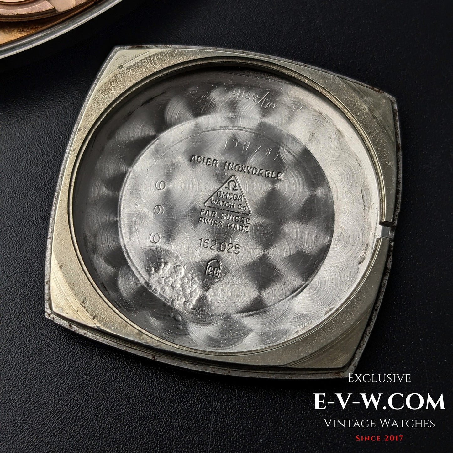 58 Years Old Vintage Omega Automatic / Cal. 565 / Vintage 1967