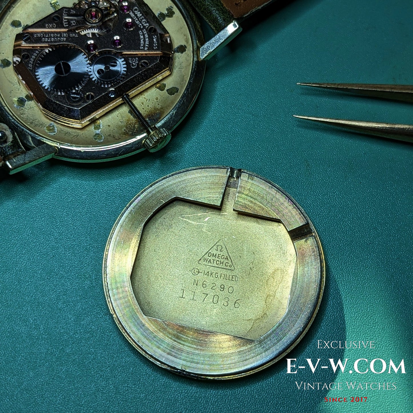 Omega Classic vintage de 69 ans, plaquée or 14 carats / Rare / Réf. 4066-1 / Cal. 302 / Année 1956