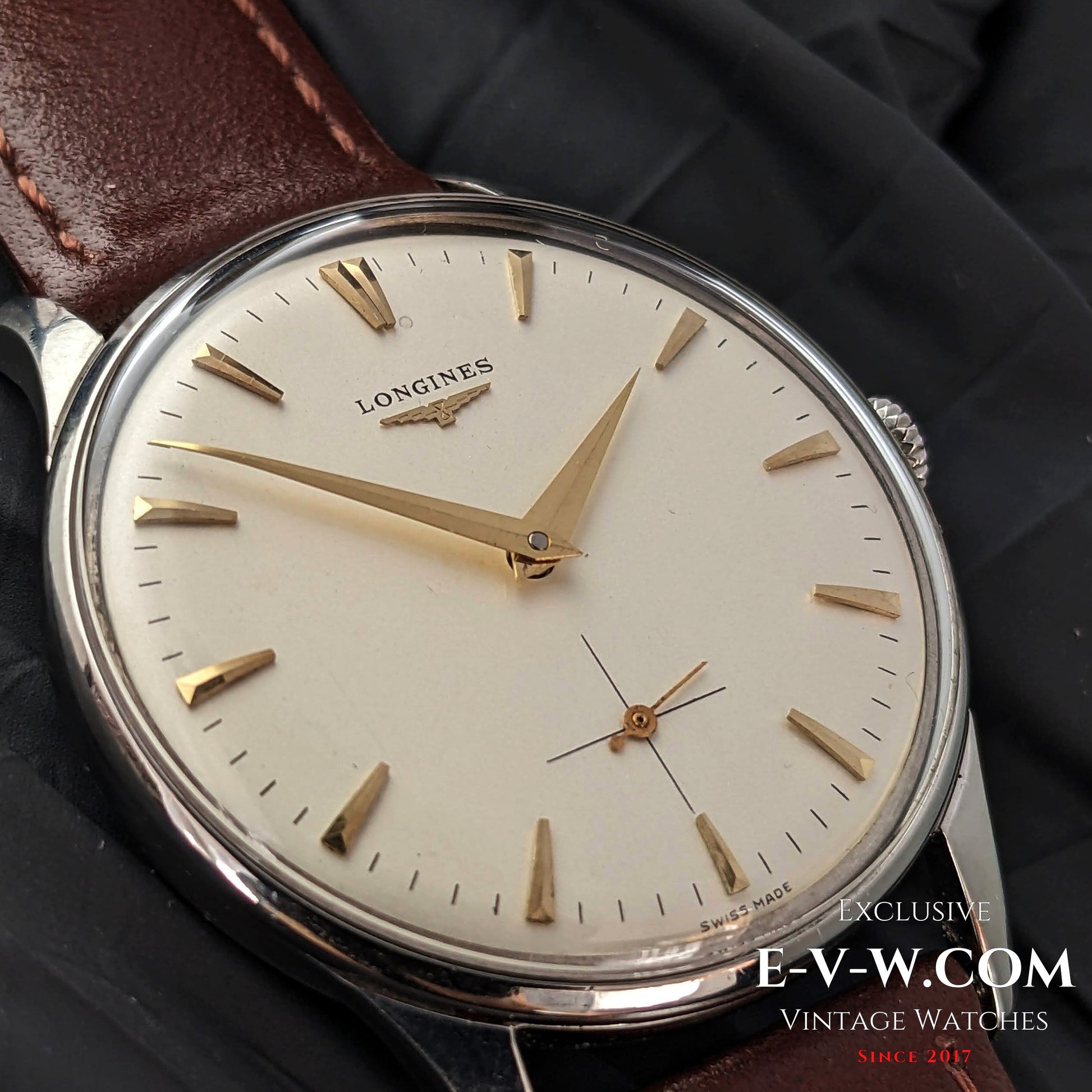 66 Years Old Vintage Omega Calatrava 14726 1SC / Cal. 285 (30T2 family) / Antique 1958