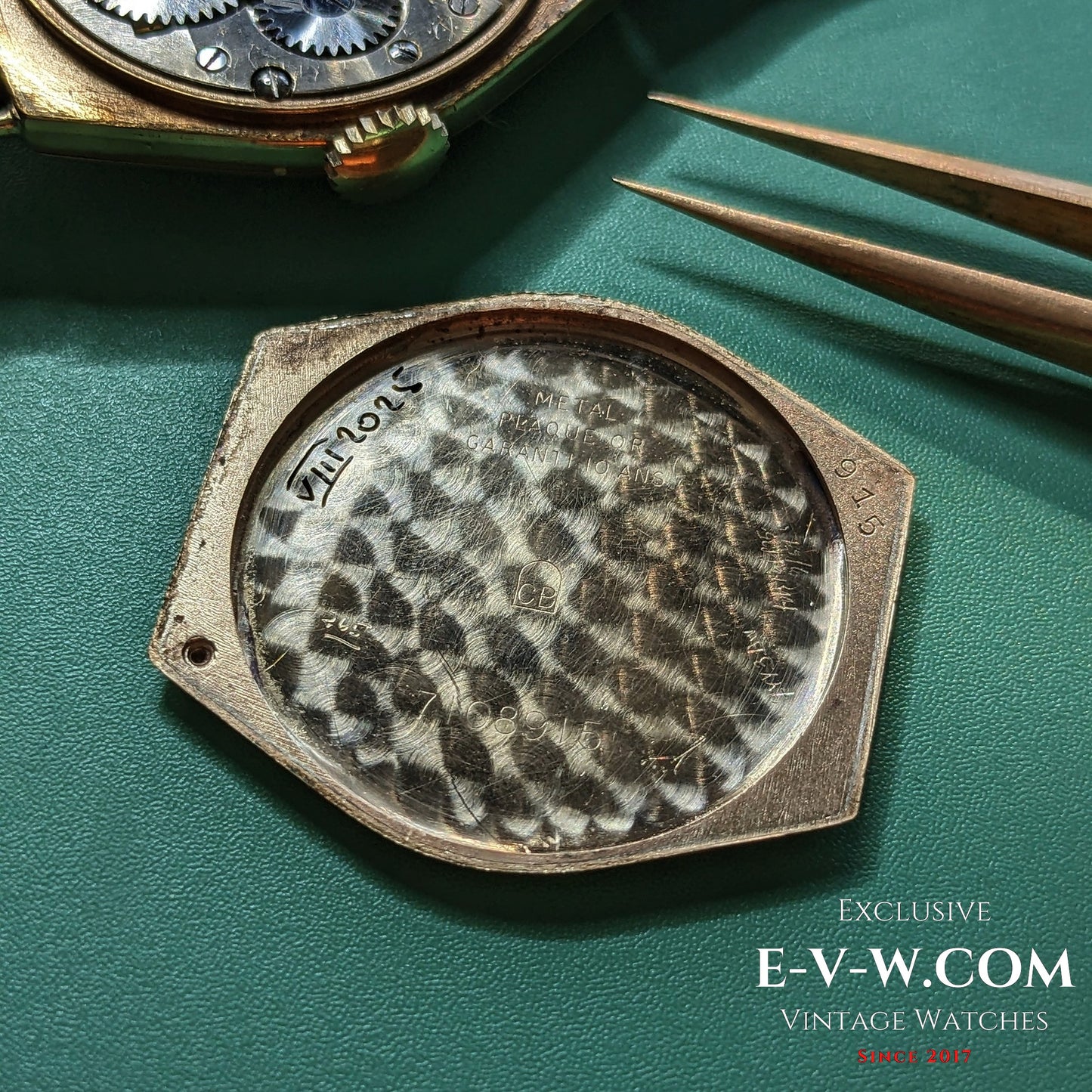 Montre Omega Art Déco à plaque dorée, 96 ans | Calibre 26,5 SOB | Modèle 1929 | Révisée