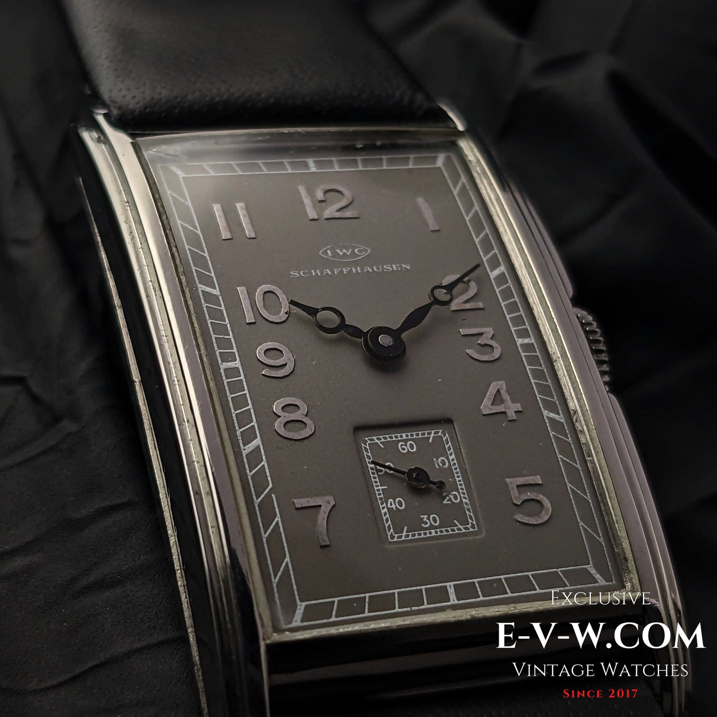 95 Years Old Antique IWC Schaffhausen Very rare / Art Deco Tank / Cal. 87 / Antique 1929