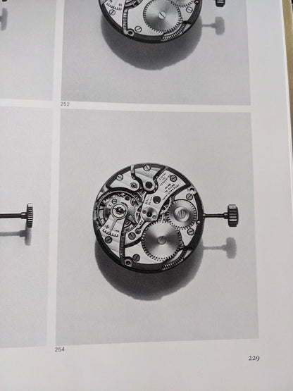 Montre IWC Schaffhausen vintage de plus de 80 ans, Seconde Guerre mondiale / Calibre 89 / Années 1940 / Révisée