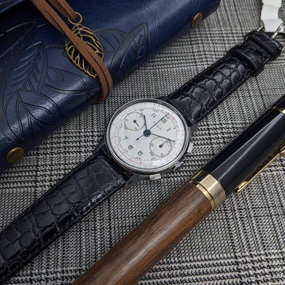 86 years old WWII DOXA Jumbo Chronograph 38mm - 1940s Vintage / cal. Valoux 22 / Serviced