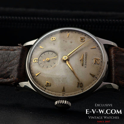 Longines de 1951 avec une belle patine vintage sur le cadran / Cal 12.68Z