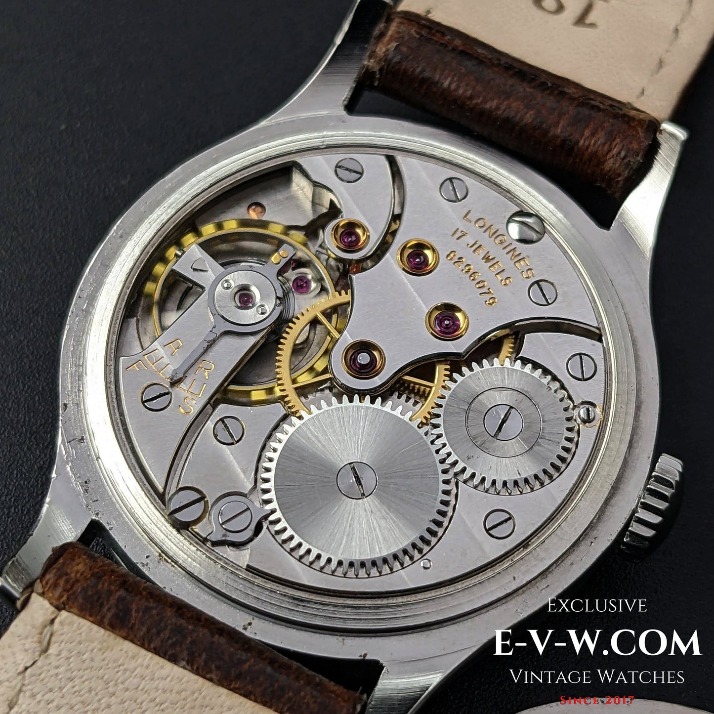 Longines de 1951 avec une belle patine vintage sur le cadran / Cal 12.68Z