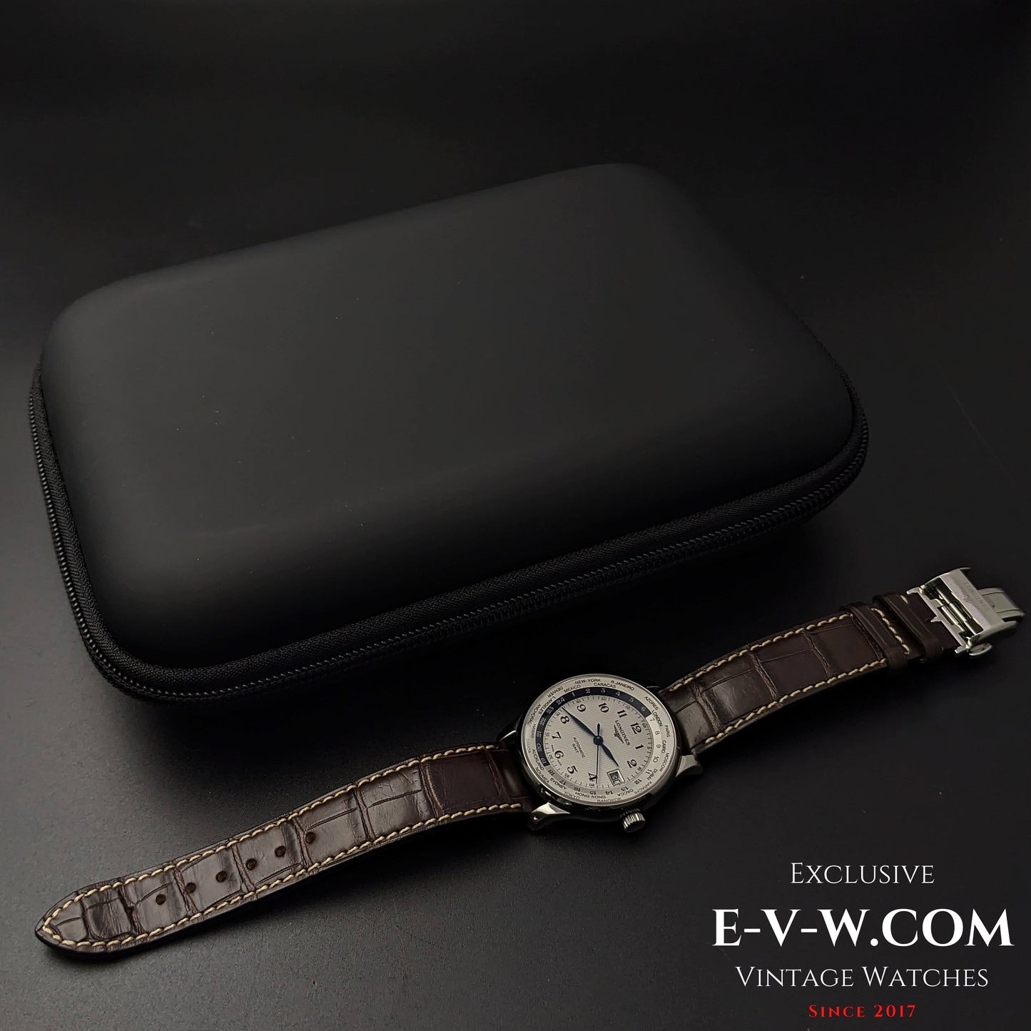 Édition limitée à 77 exemplaires Longines Master Collection Worldtime « AS 7 Maravilhas Do Mundo Antigo (Les 7 Merveilles du Monde Antique) » / Réf. L2.631.4