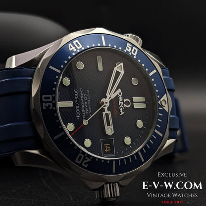 Omega Seamaster Diver 300 M PROFESSIONAL CO-AXIAL CHRONOMETER 300 M / Rare inscription sur le boîtier « NOT FOR SALE »