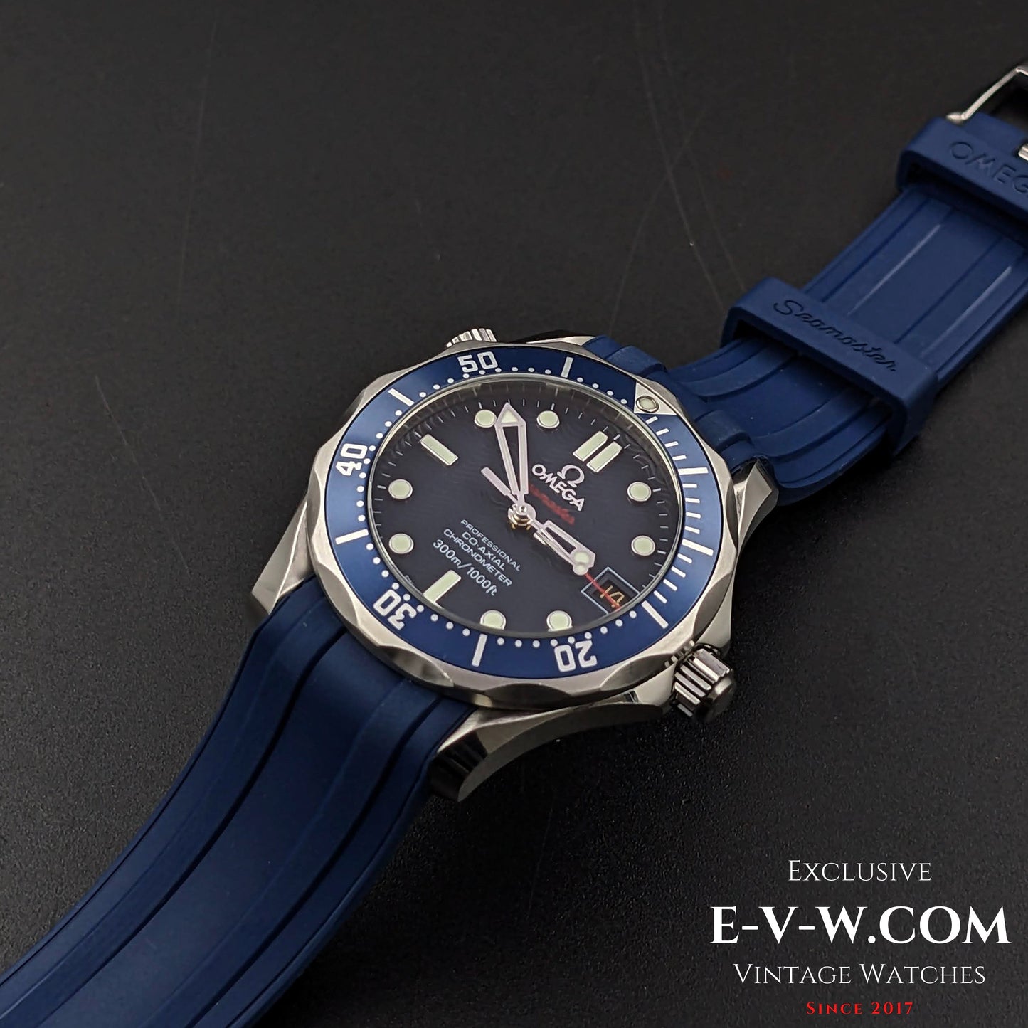 Omega Seamaster Diver 300 M PROFESSIONAL CO-AXIAL CHRONOMETER 300 M / Rare inscription sur le boîtier « NOT FOR SALE »