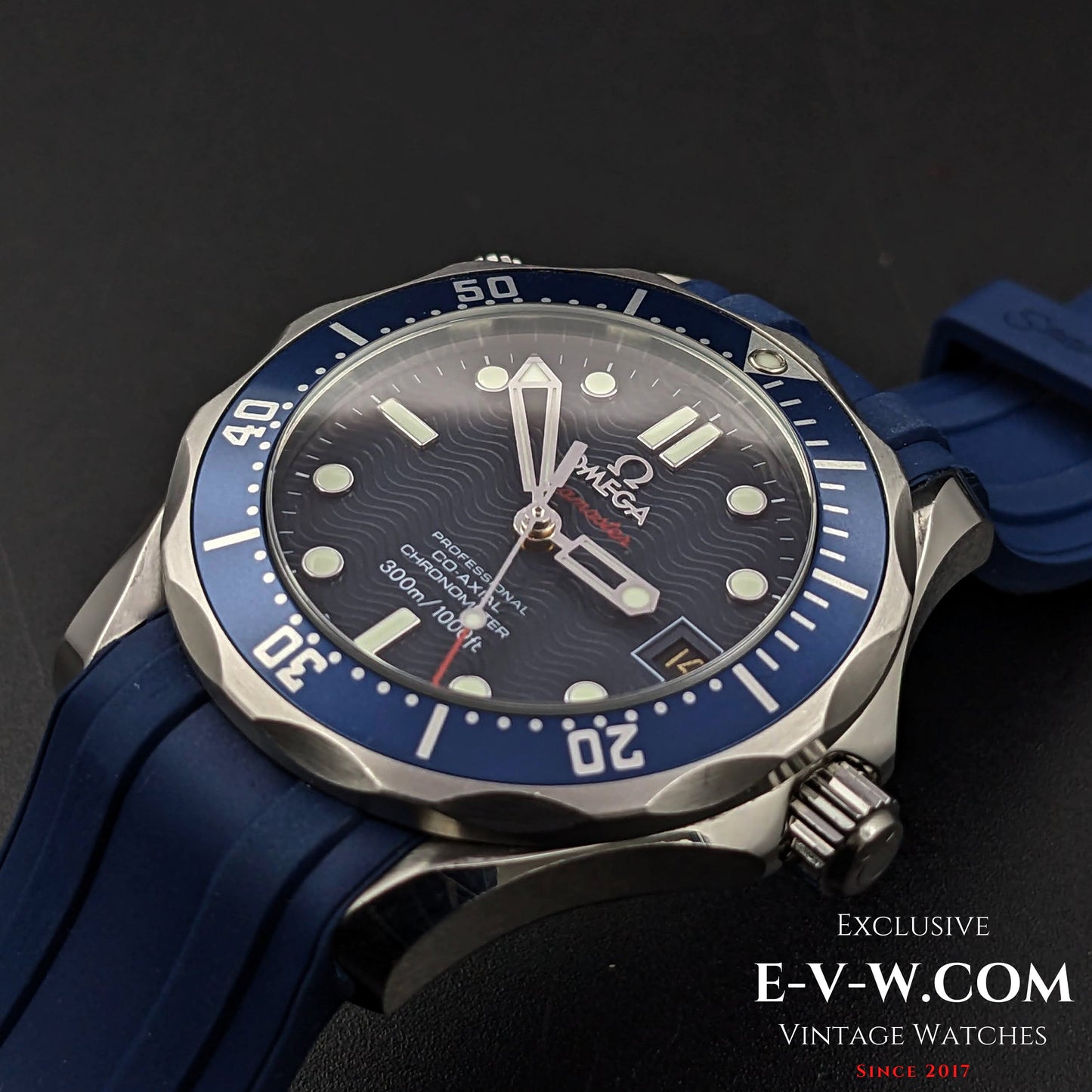 Omega Seamaster Diver 300 M PROFESSIONAL CO-AXIAL CHRONOMETER 300 M / Rare inscription sur le boîtier « NOT FOR SALE »