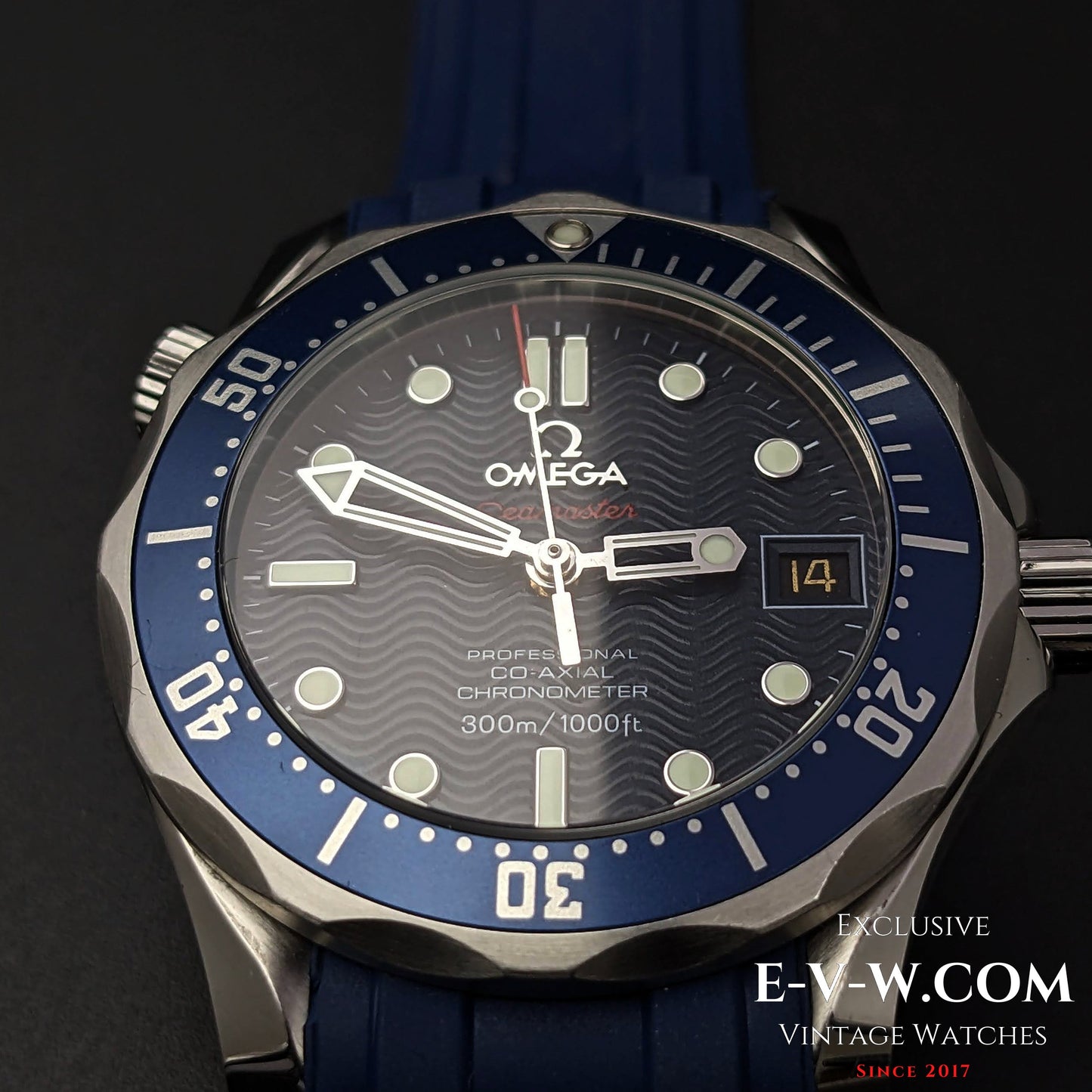 Omega Seamaster Diver 300 M PROFESSIONAL CO-AXIAL CHRONOMETER 300 M / Rare inscription sur le boîtier « NOT FOR SALE »