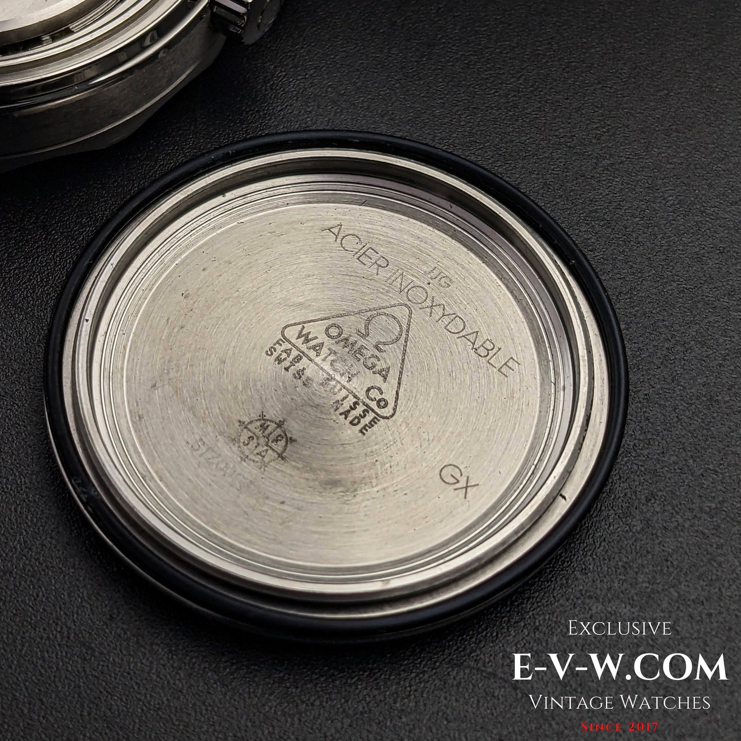 Omega Seamaster Diver 300 M PROFESSIONAL CO-AXIAL CHRONOMETER 300 M / Rare inscription sur le boîtier « NOT FOR SALE »