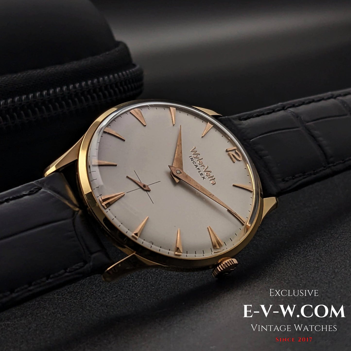 Montre Wyler Vetta Rare Incaflex en or massif 18 carats / Cal. 32 / Vintage années 1960