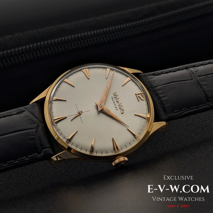Montre Wyler Vetta Rare Incaflex en or massif 18 carats / Cal. 32 / Vintage années 1960