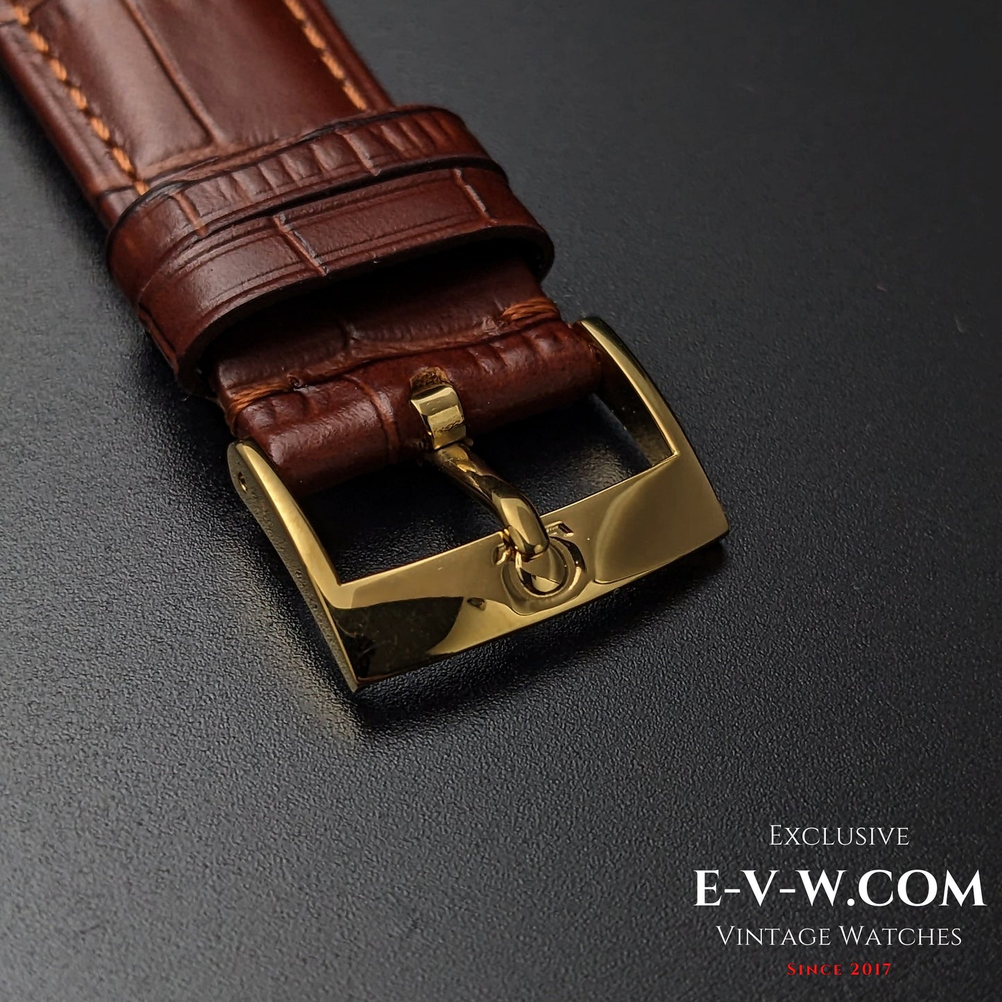 Omega DE VILLE Automatique Vintage / Carrée / Plaqué Or / Réf. 161.021 / Cal. 711 Ultra-mince / Année 1964