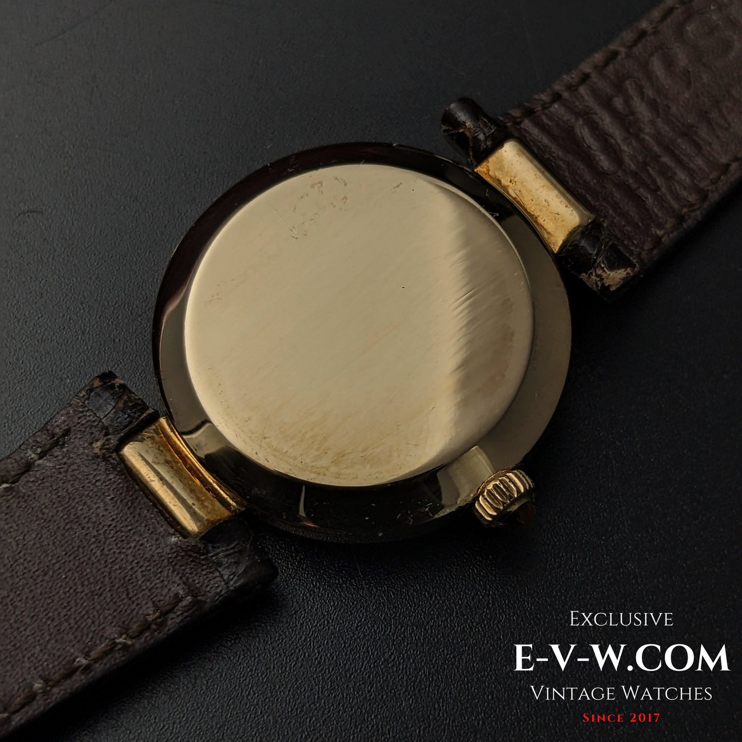 Omega DE VILLE Lady vintage de 54 ans / Or / Cal. 485 / Millésime 1971