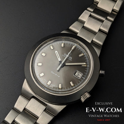 Omega Chronostop UFO vintage de 56 ans / Réf. 146012 / Cal. 920 / Année 1969 / Révisée 