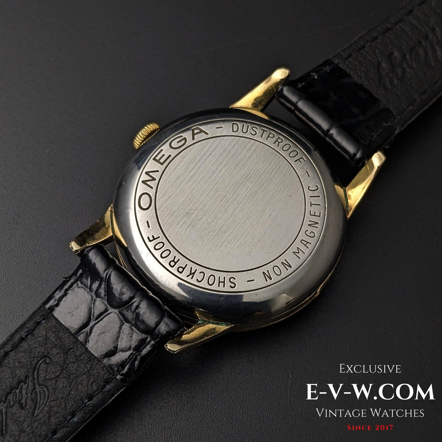 Omega vintage rare de 73 ans, cadran 24 heures / Réf. 2496-3SC / Cal. 283 (30T2) / Année 1952 / Révisée