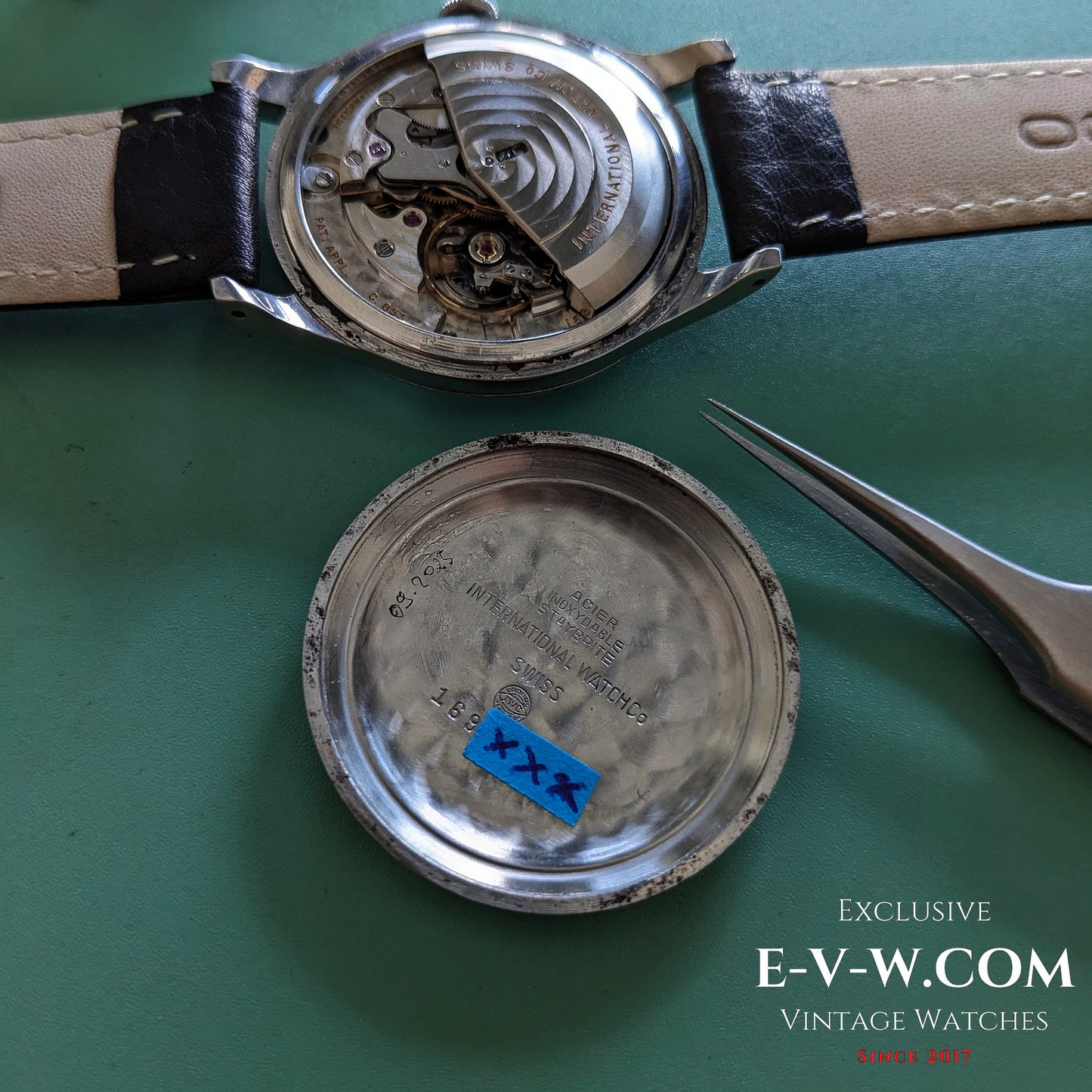 63 ans — IWC Schaffhausen — Automatique — Cal. 853 — Année 1962 — Révisée