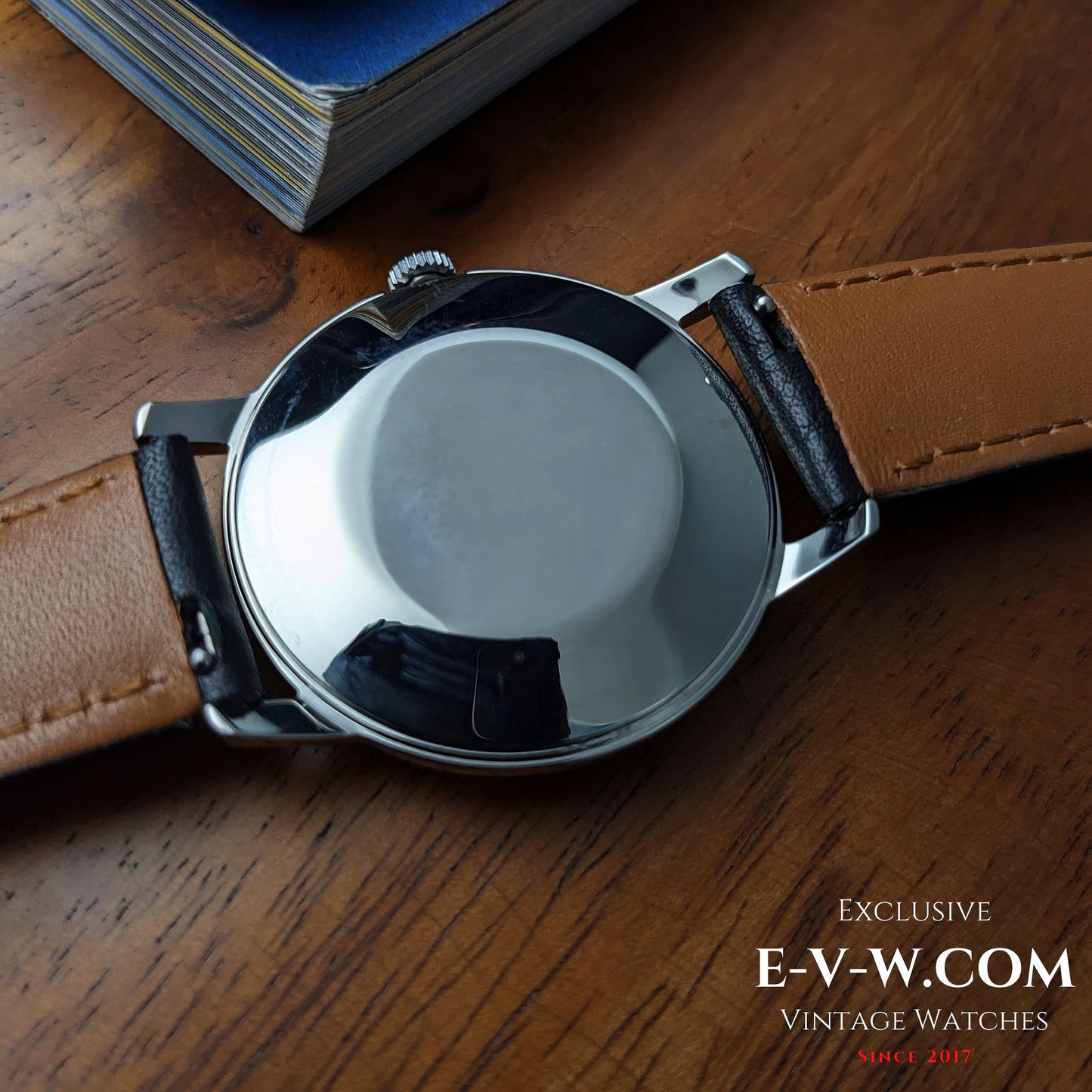 Années 1960 — PRIM — Cadran rose bicolore « œil de bœuf » — Cal. 521 — Vintage 1960 — Révisée