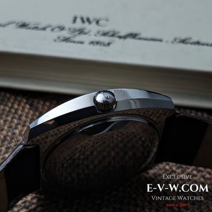 57 ans — IWC Schaffhausen — Réf. R814A — Cal. 8541 — Millésime 1968 — Révisée