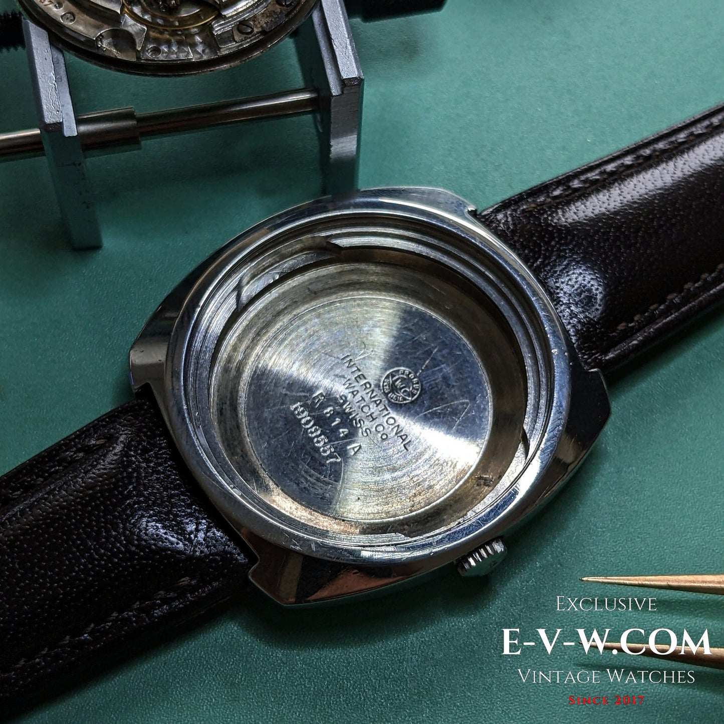 57 ans — IWC Schaffhausen — Réf. R814A — Cal. 8541 — Millésime 1968 — Révisée