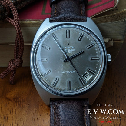 Début des années 1970 — Zenith — Automatique AutoSport — GR720001 — 2562PC — Années 1970 — Révisée