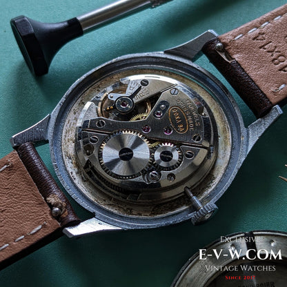 Années 1950 — DOXA — Antimagnétique — Cal. 380 FFR — Modèle des années 1950 — Révisé