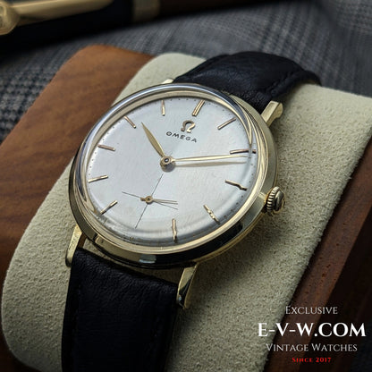 71 ans - Omega plaqué or 14 carats - Réf. N-6255 - Calibre 302 - Année 1954 - Révisée