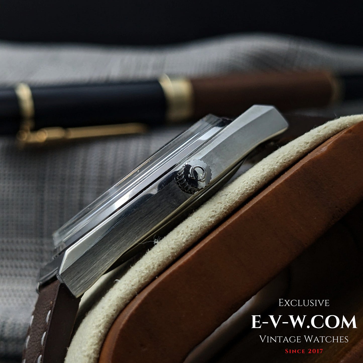 Omega Seamaster AUTOMATIQUE milieu des années 1970 | Réf. 166.0203 | Cal. 1012 | Année 1975 | Révisée