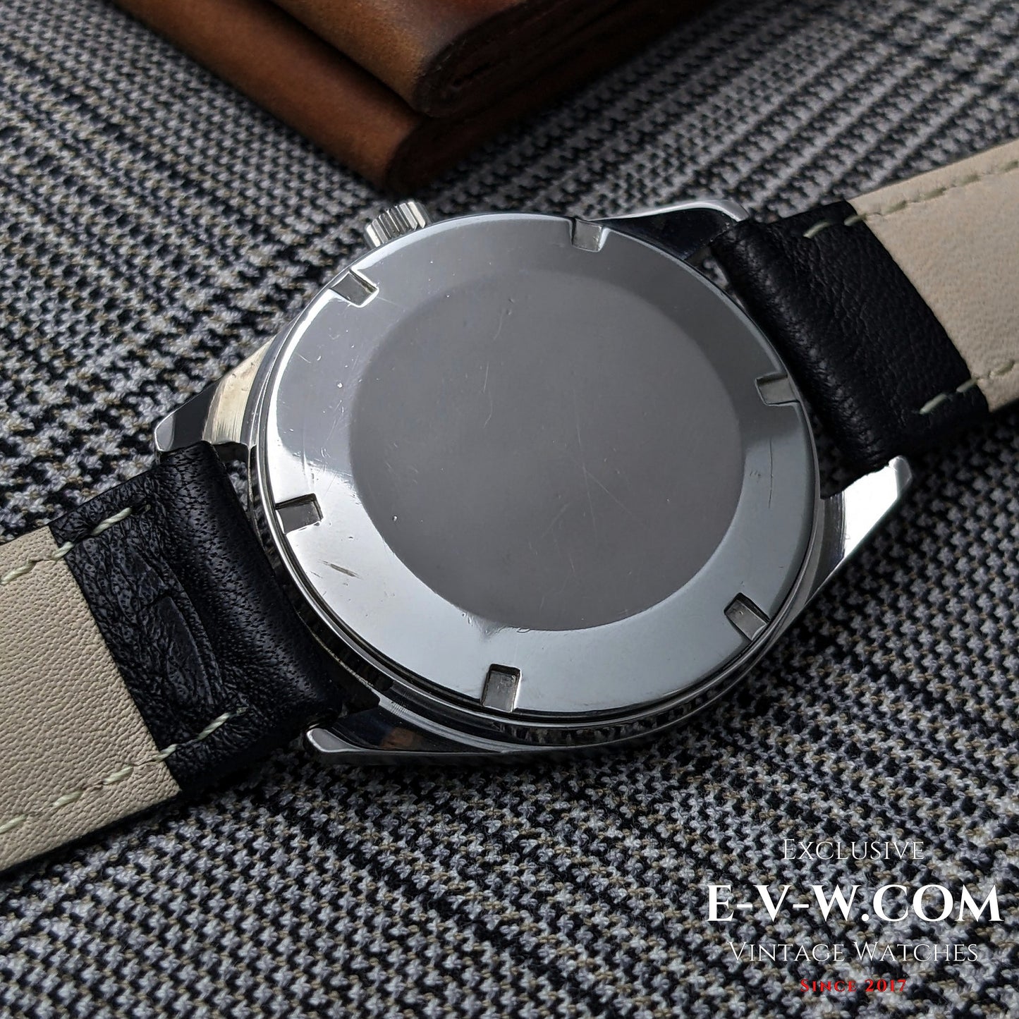 56 ans — IWC Schaffhausen - R 810 — Cal. 89 — Millésime 1969 — Révisée