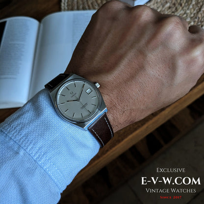 Omega Seamaster AUTOMATIQUE milieu des années 1970 | Réf. 166.0203 | Cal. 1012 | Année 1975 | Révisée