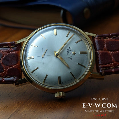 Années 1960 — Zenith Stellina (« petite étoile ») 220 S | Réf. 339A486 | Cal. 2531 | Révisée 