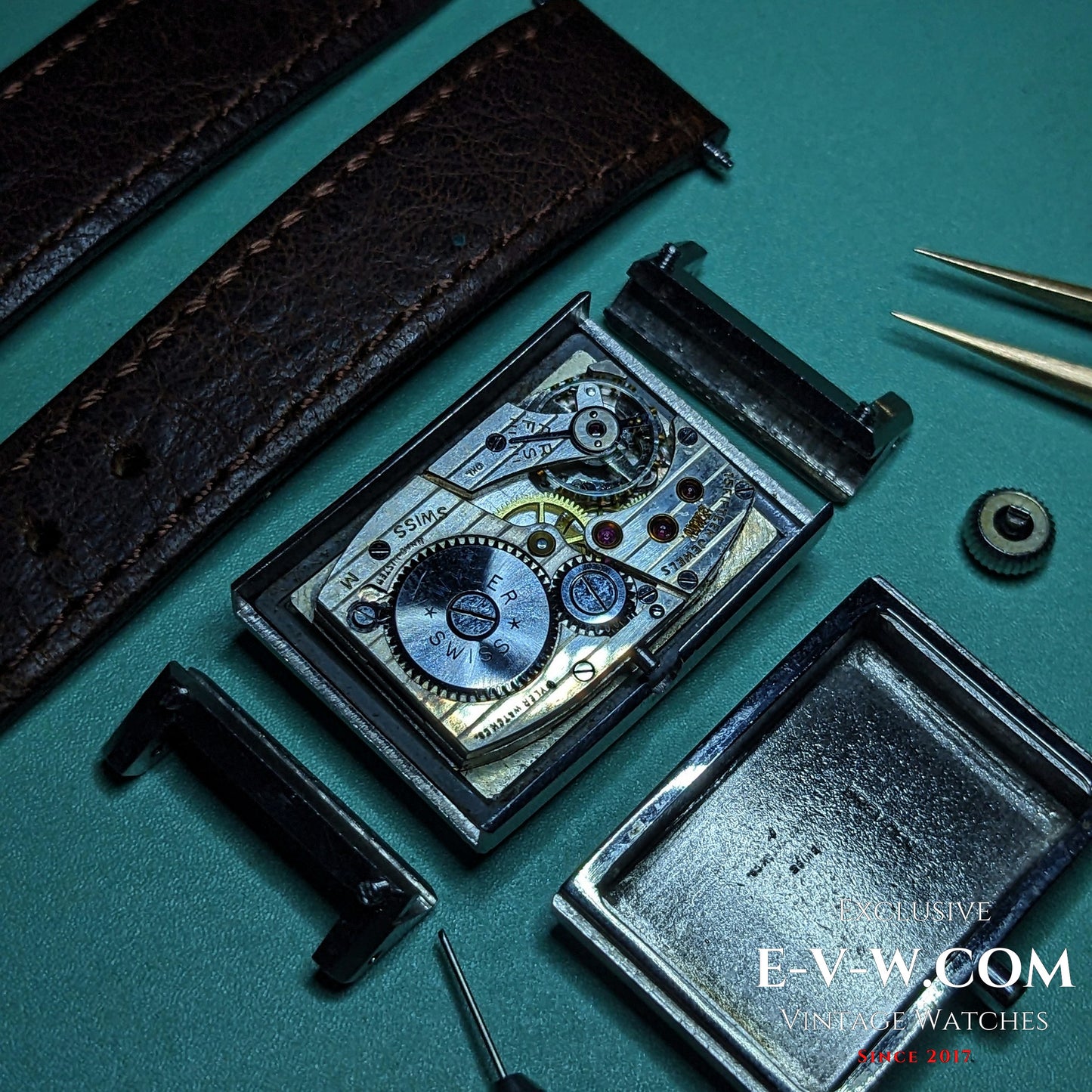 Wyler Tank Superior Antimagnétique Vintage 85 ans / Cal. Wyler Suisse / Vintage années 1940