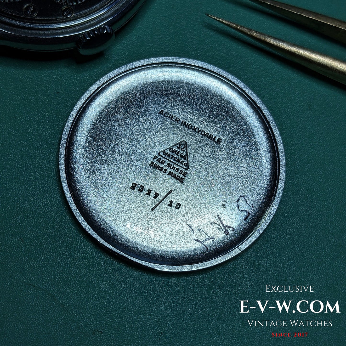 Omega de la Seconde Guerre mondiale (81 ans) | Réf. CK 2317 / 10 | Cal. 30T2PC | Année 1944 | Révisée