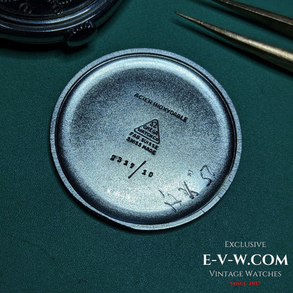 Omega de la Seconde Guerre mondiale (81 ans) | Réf. CK 2317 / 10 | Cal. 30T2PC | Année 1944 | Révisée