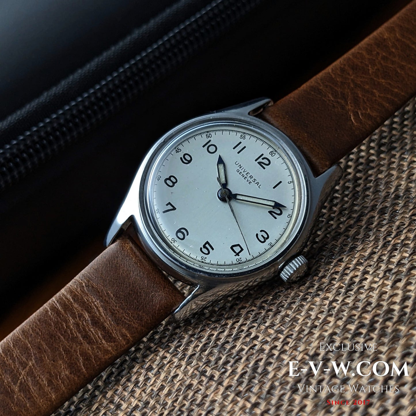 Universal Genève style guerre années 1940 | Réf. 20508 | Cal. 267 | Années 1940 | Révisée